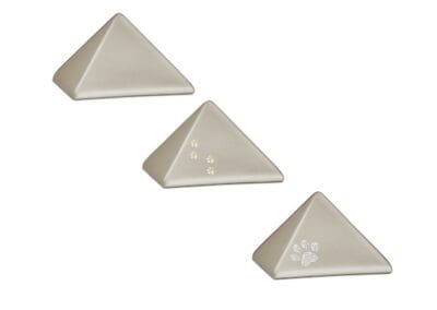 Urn Piramide keramiek champagne