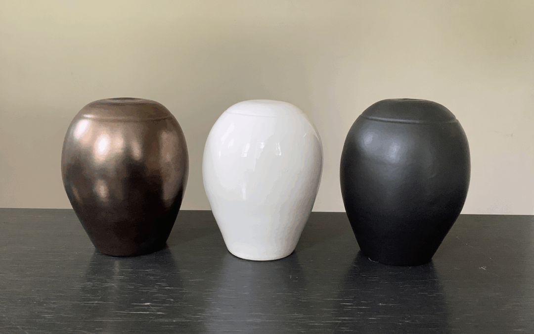 Urn Rocky